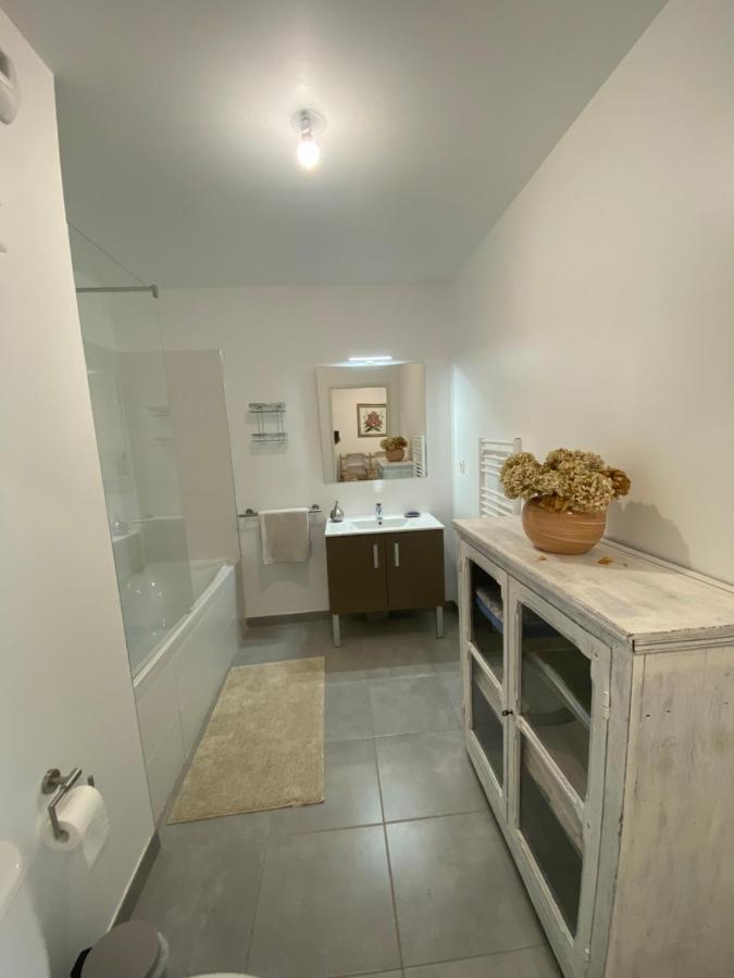 Appartement Type 2 Neuf +Grande Terrasse Le Lavandou Ngoại thất bức ảnh